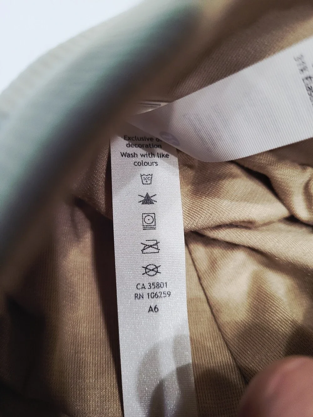 Lululemon Beyond The Studio Joggers Athleisure Tan/Cream/Khaki Women's Size 4